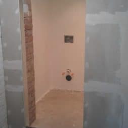 toilette im keller mit trockenbau 261 - Im Keller wird eine Toilette mit Trockenbau realisiert