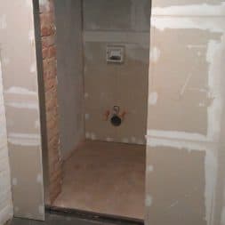 toilette im keller mit trockenbau 5 - Im Keller wird eine Toilette mit Trockenbau realisiert