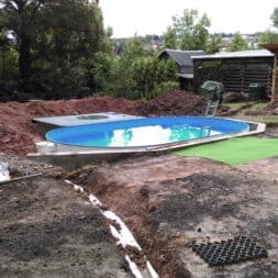 pool aufbau und anschluss 47 - Projekt Poolterrasse – Vorbereitung und Start