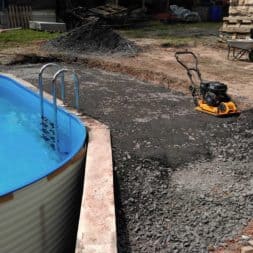 pool aufbau und anschluss 74 - Projekt Poolterrasse – Vorbereitung und Start
