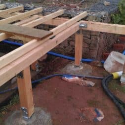 unterkonstruktion bpc wpc poolterrasse 29 - Projekt Poolterrasse – Bau der freistehenden Unterkonstruktion für die BPC Dielen