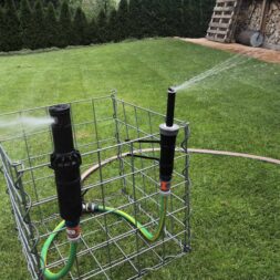 Rasenbewaesserun Hunter MP Rotator vs RainBird R VAN2 scaled - Planning and installing lawn irrigation 1 - Optimum sprinkler placement
