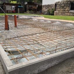 Betonfundament im Garten bauen–Gartenkueche–Tierhaus Voliere commaik.de 10 - Build concrete foundation for new garden house yourself