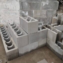 Pool umbauen Waende mauern Bewehrung einbauen 28 scaled - Pool remodeling - mason walls | install reinforcement | set formwork blocks