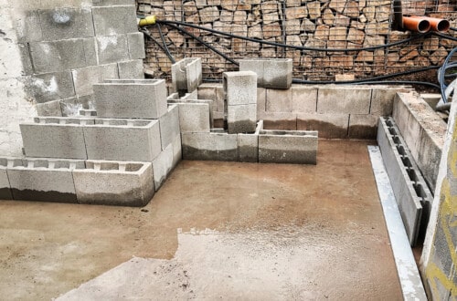 Pool umbauen Waende mauern Bewehrung einbauen 31 a - Pool remodeling - mason walls | install reinforcement | set formwork blocks