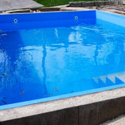 Pool auswintern Technik Reinigung Wasserwerte a7 1 - Pool Auswintern - Pooltechnik in Betrieb nehmen und Wasserwerte einstellen