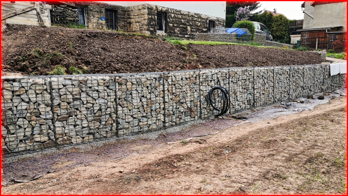 Securing a slope with gabions - backfilling a gabion wall and creating a slope