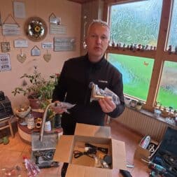 Diesel heating for motorhomes & campers: optimal heating of the conservatory with diesel 4 Dieselheizung statt Elektroheizung Hcalory HBH2 im Test Einbau im Wintergarten www.commaik.de 1.5.2 - Diesel heating for motorhomes & campers: optimal heating of the conservatory with diesel