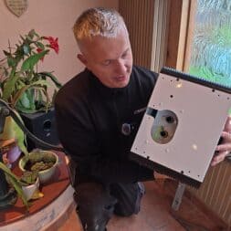 Diesel heating for motorhomes & campers: optimal heating of the conservatory with diesel 6 Dieselheizung statt Elektroheizung Hcalory HBH2 im Test Einbau im Wintergarten www.commaik.de 1.6.1 - Diesel heating for motorhomes & campers: optimal heating of the conservatory with diesel