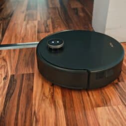 MOVA Z60 Ultra Roller Complete test: Fully automatic cleaning with AI and hot water 50 MOVA Z60 Ultra Roller Complete im Test Staerkster Saug Wischroboter www.commaik.de 028 - MOVA Z60 Ultra Roller Complete test: Fully automatic cleaning with AI and hot water