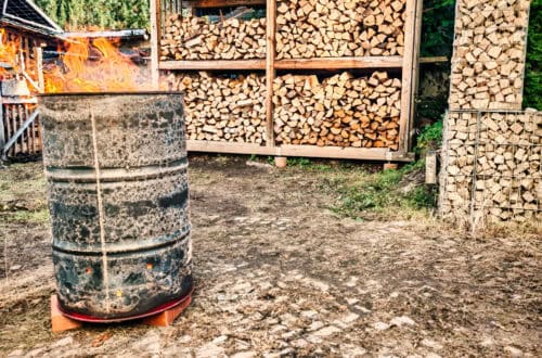 Rauchfreie Feuertonne selber bauen aus Oelfass Schritt fuer Schritt DIY Anleitung www.commaik.de 017 a - Build your own smoke-free fire barrel: DIY instructions from a 200 L oil drum with secondary ventilation