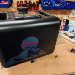 HCALORY TB MAX 8 kW im Test Kompakte Dieselheizung mit App CO Sensor www.commaik.de 024 - Hcalory TB MAX 8 kW Dieselheizung im Praxistest – kompakte All-in-One Heizung für Camping, Werkstatt und Wohnmobil