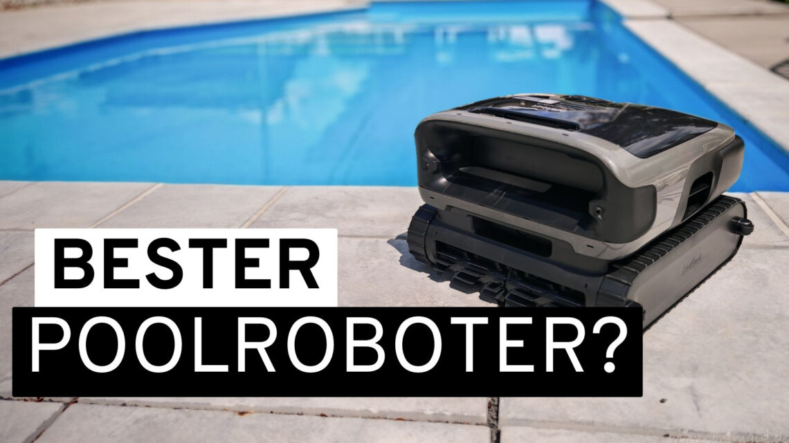 Pool 2 Ein Poolreinigungsroboter steht am Rand eines Schwimmbeckens, und über dem Bild ist in fetten Buchstaben der Text „BESTER POOLROBOTER?“ zu lesen. www.commaik.de