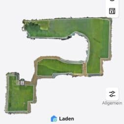 TerraMow V1000, V600, and Mini 500 Review: Robotic Lawn Mowers Without RTK and Lidar? 8 A smartphone screenshot showing a map from a robotic lawn mower app—specifically for the Terramow V1000. It displays a mowed area of 303.9 m² and a mowing time of 58 minutes, as well as intuitive controls for the “Auto,” “Spot,” and “Zone” modes. www.commaik.de